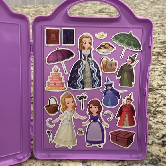 Disney Toys Sofia The First Ready To Be A Princess Books Playset Playscenes